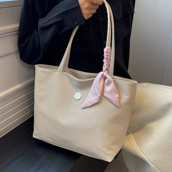 Minimalist Tote Bag - Reinforced Strap for Women in Bangladesh