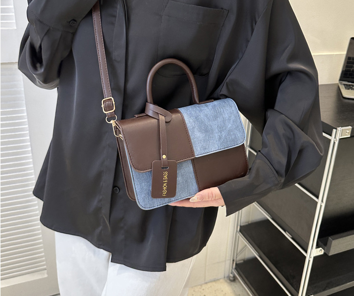 Elegant Shoulder Bag - Crossbody for Men in Bangladesh